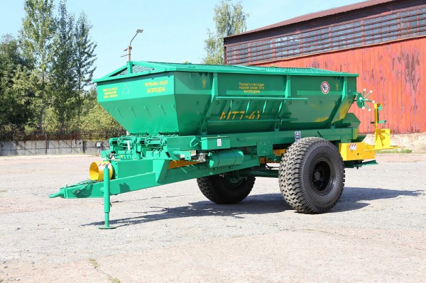Машина для внесения минеральных удобрений МТТ-4У Машина для внесения минеральных удобрений МТТ-4У
