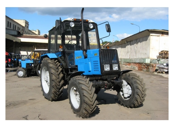 Обзор модификаций трактора Беларус 892