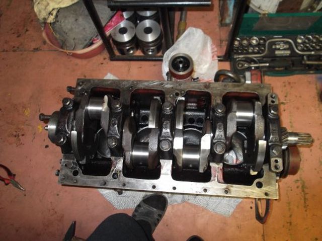 Ремонт двигателя Д240