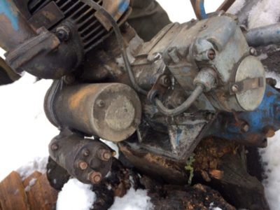 как заводить трактор с пускача