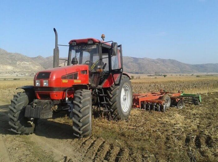 МТЗ 1221.3 Беларус: технические характеристики, модификации, особенности, использование