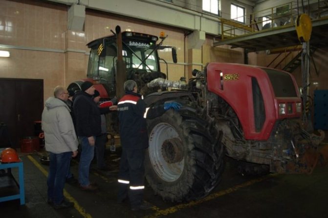 МТЗ 3522: двигатели, технические характеристики, расход топлива, устройство трактора