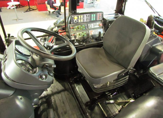 МТЗ 3522: двигатели, технические характеристики, расход топлива, устройство трактора