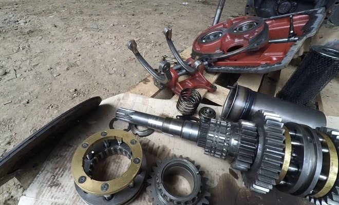 Детали трактора