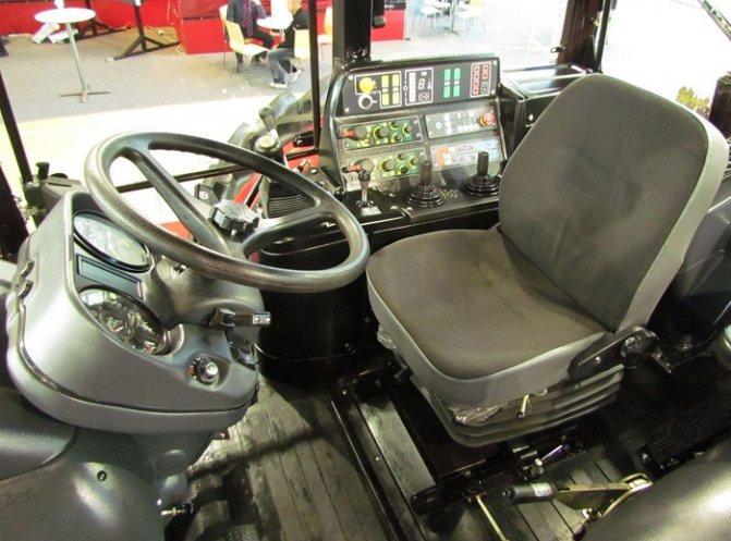 Кабина МТЗ 320