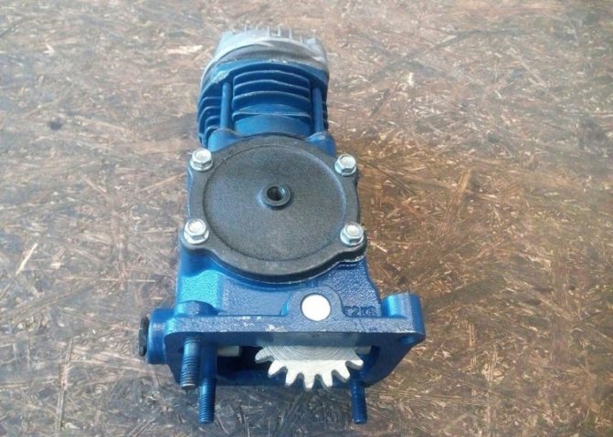 Компрессор на трактор