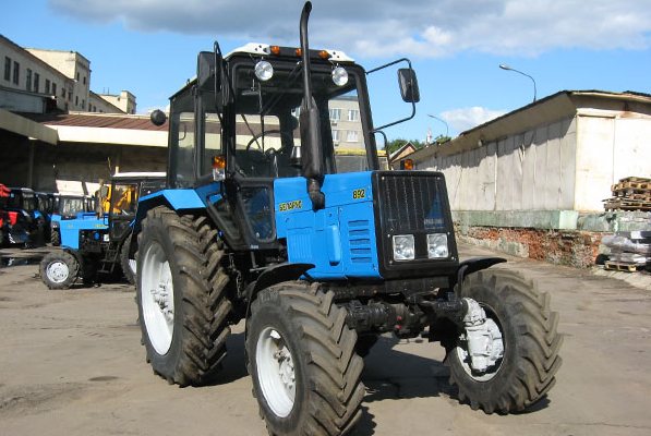 Чем отличается обычный мост трактора МТЗ 82