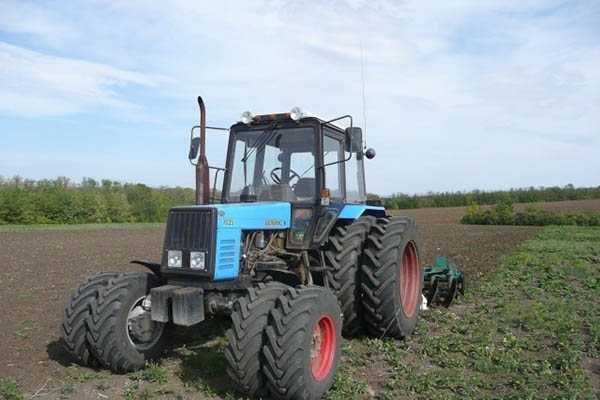 Применение трактора МТЗ-1025